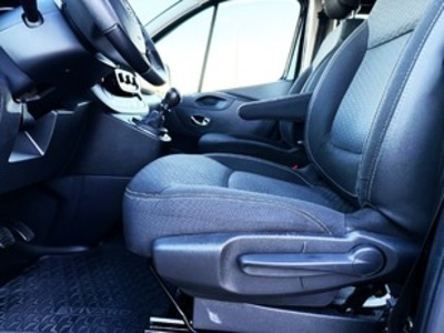 Opel Vivaro Combi 1.6 CDTI S&S L1 2.7t Plus-9 107 kW (145 CV) Opel Vivaro Combi 1.6 CDTI S&S L1 2.7t Plus-9 107 kW (145 CV)