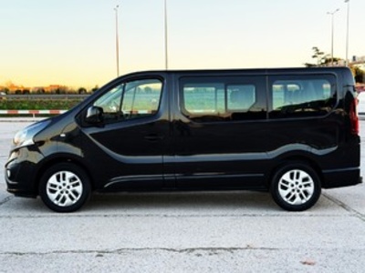 Opel Vivaro Combi 1.6 CDTI S&S L1 2.7t Plus-9 107 kW (145 CV) Opel Vivaro Combi 1.6 CDTI S&S L1 2.7t Plus-9 107 kW (145 CV)