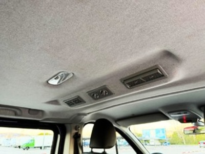 Opel Vivaro Combi 1.6 CDTI S&S L1 2.7t Plus-9 107 kW (145 CV) Opel Vivaro Combi 1.6 CDTI S&S L1 2.7t Plus-9 107 kW (145 CV)