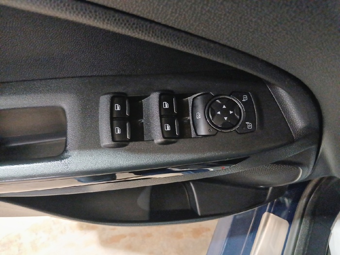 Ford EcoSport 1.0T EcoBoost S&S ST Line 92 kW (125 CV) - 14 Ford EcoSport 1.0T EcoBoost S&S ST Line 92 kW (125 CV) - 14