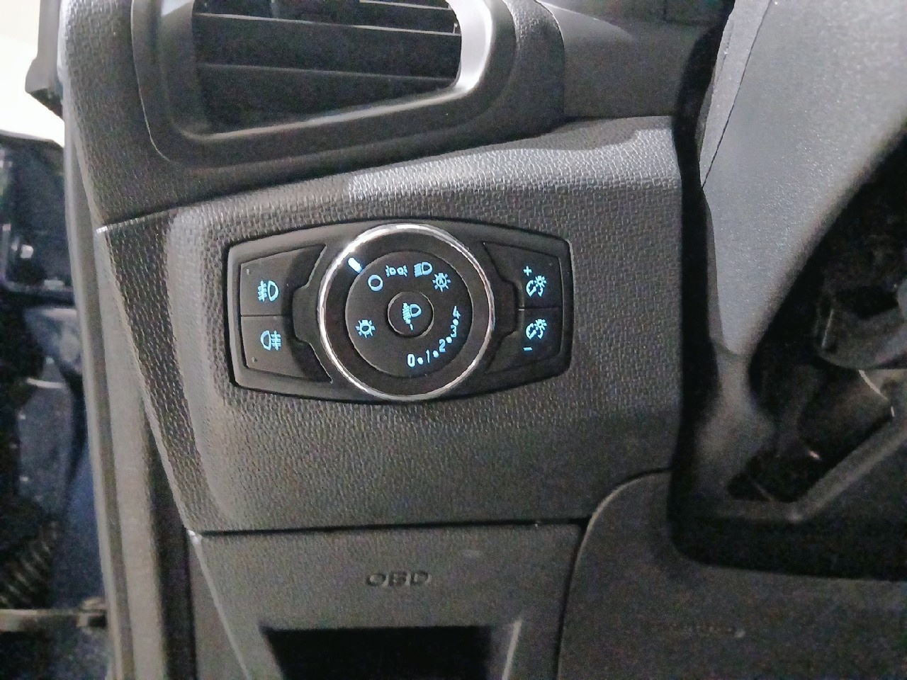 Ford EcoSport 1.0T EcoBoost S&S ST Line 92 kW (125 CV) - 17