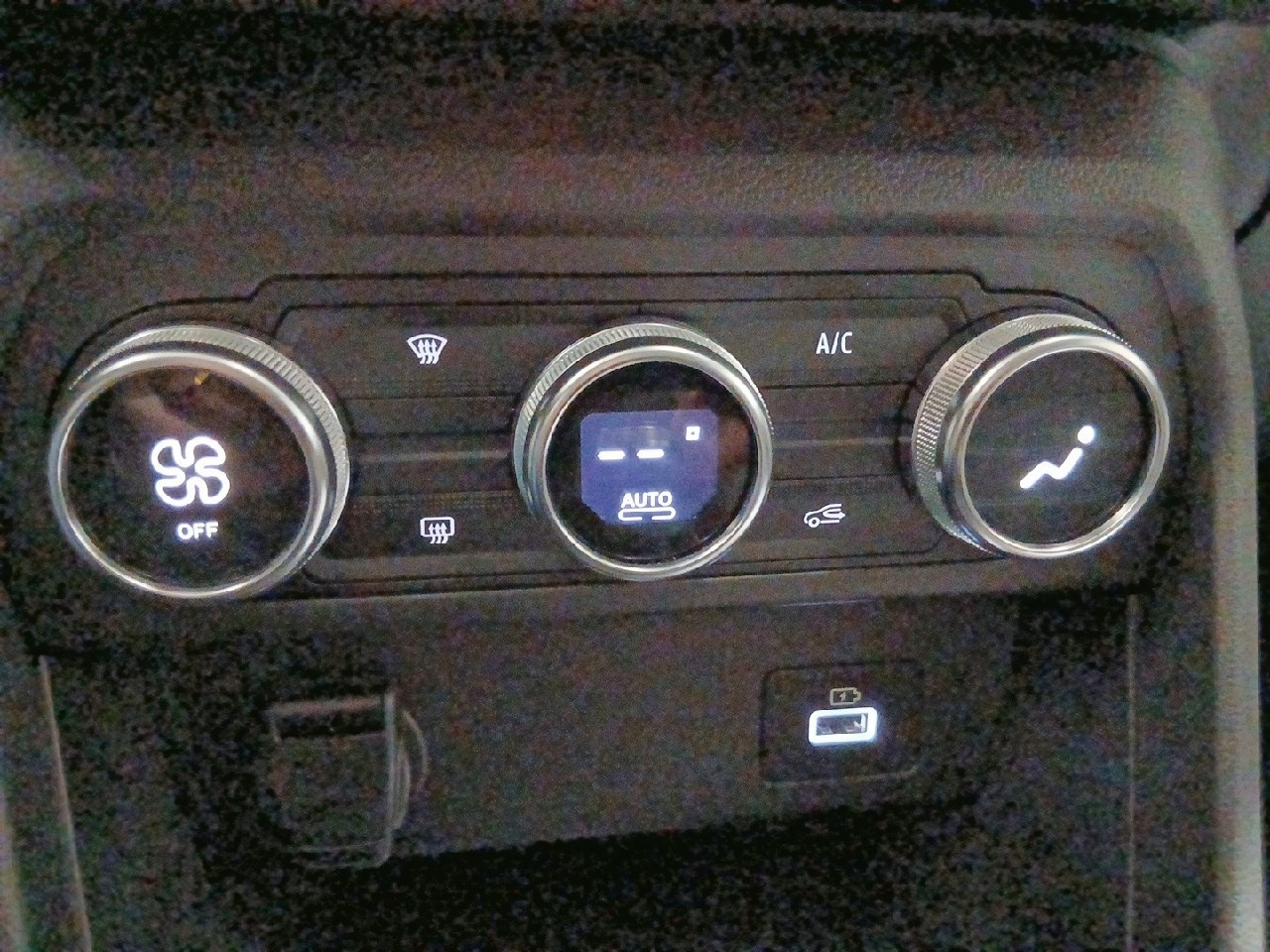 Dacia Sandero Stepway Comfort TCe 67 kW (91 CV) - 18