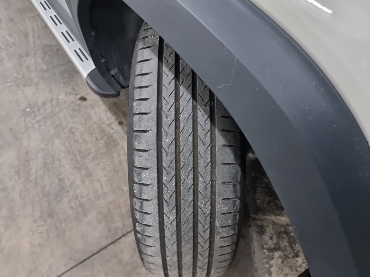 Dacia Duster Extreme 48V TCE 96 kW (130 CV) 4X2 - 12