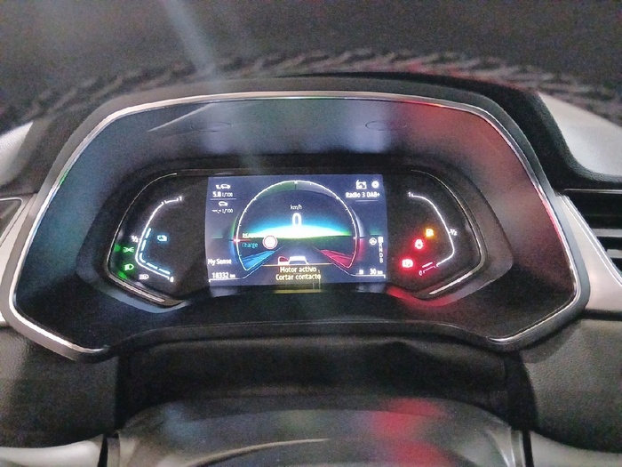 Renault Captur Zen E-TECH Híbrido 107 kW (145 CV) - 8 Renault Captur Zen E-TECH Híbrido 107 kW (145 CV) - 8