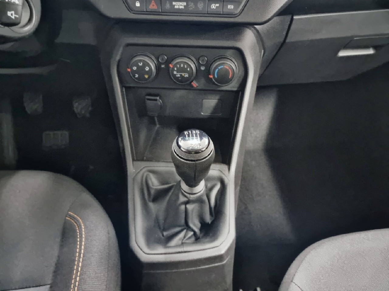 Dacia Sandero Stepway Essential TCe 66 kW (90 CV) - 8