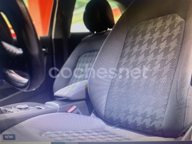 AudiA3 Attraction 1.6 TDI clean diesel 81 kW (110 CV) Vehículo usado en Barcelona - 6