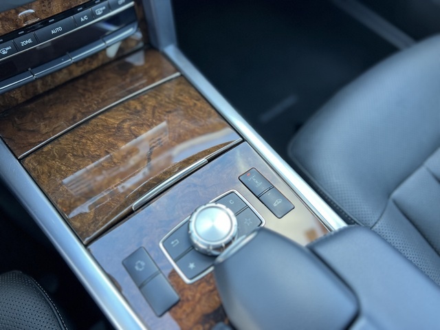 Mercedes-BenzClase E 350 Elegance 225 kW (306 CV) Vehículo usado en Barcelona - 21