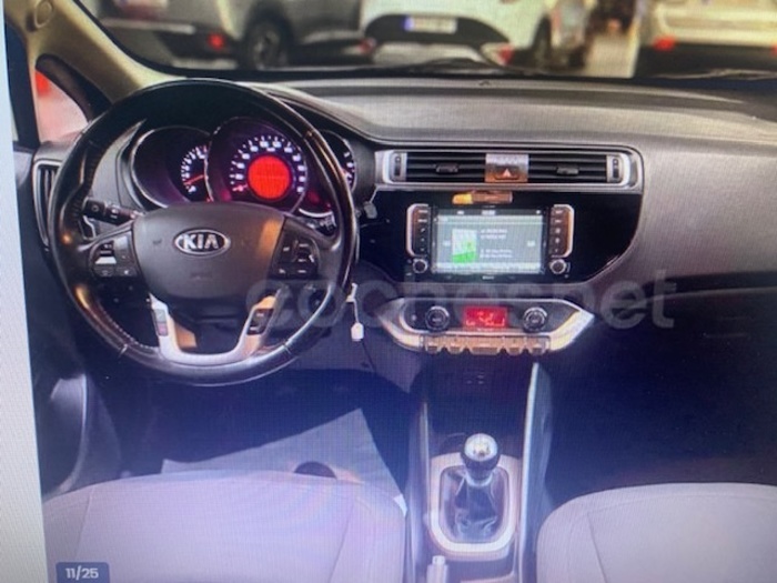 KiaRio 1.2 CVVT Emotion 62 kW (84 CV) Vehículo usado en Barcelona - 4 KiaRio 1.2 CVVT Emotion 62 kW (84 CV) Vehículo usado en Barcelona - 4