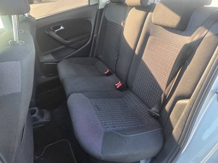 VolkswagenPolo Advance 1.4 TDI 55 kW (75 CV) Vehículo usado en Barcelona - 10 VolkswagenPolo Advance 1.4 TDI 55 kW (75 CV) Vehículo usado en Barcelona - 10