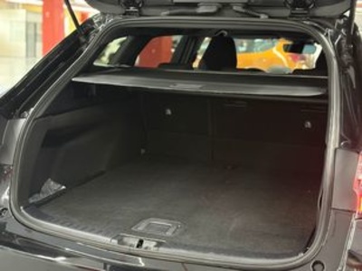 Toyota Corolla Touring Sports 125H Active Tech E-CVT 90 kW (122 CV) Toyota Corolla Touring Sports 125H Active Tech E-CVT 90 kW (122 CV)