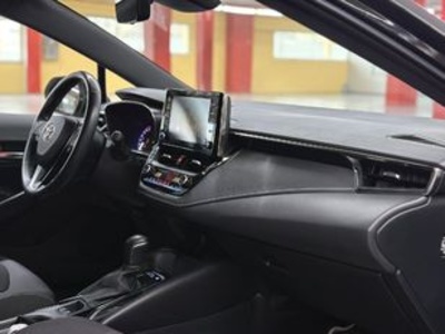 Toyota Corolla Touring Sports 125H Active Tech E-CVT 90 kW (122 CV) Toyota Corolla Touring Sports 125H Active Tech E-CVT 90 kW (122 CV)