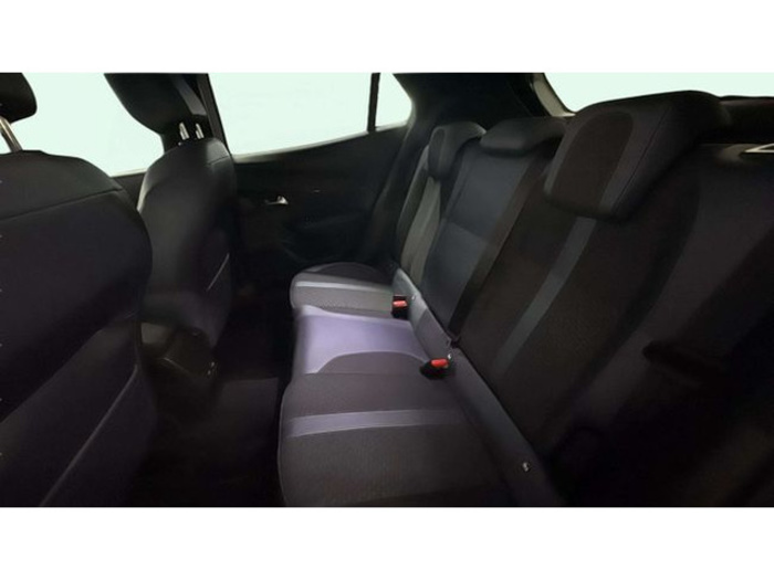 Peugeot2008 PureTech 130 S&S Allure EAT8 96 kW (130 CV) Vehículo usado en Barcelona - 9 Peugeot2008 PureTech 130 S&S Allure EAT8 96 kW (130 CV) Vehículo usado en Barcelona - 9