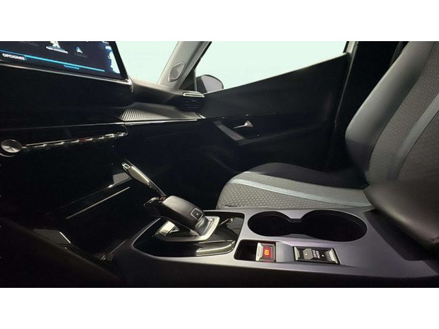 Peugeot2008 PureTech 130 S&S Allure EAT8 96 kW (130 CV) Vehículo usado en Barcelona - 17