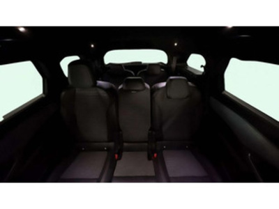 Peugeot 5008 Hybrid 1.2 Allure eDCS6 107 kW (145 CV) Peugeot 5008 Hybrid 1.2 Allure eDCS6 107 kW (145 CV)