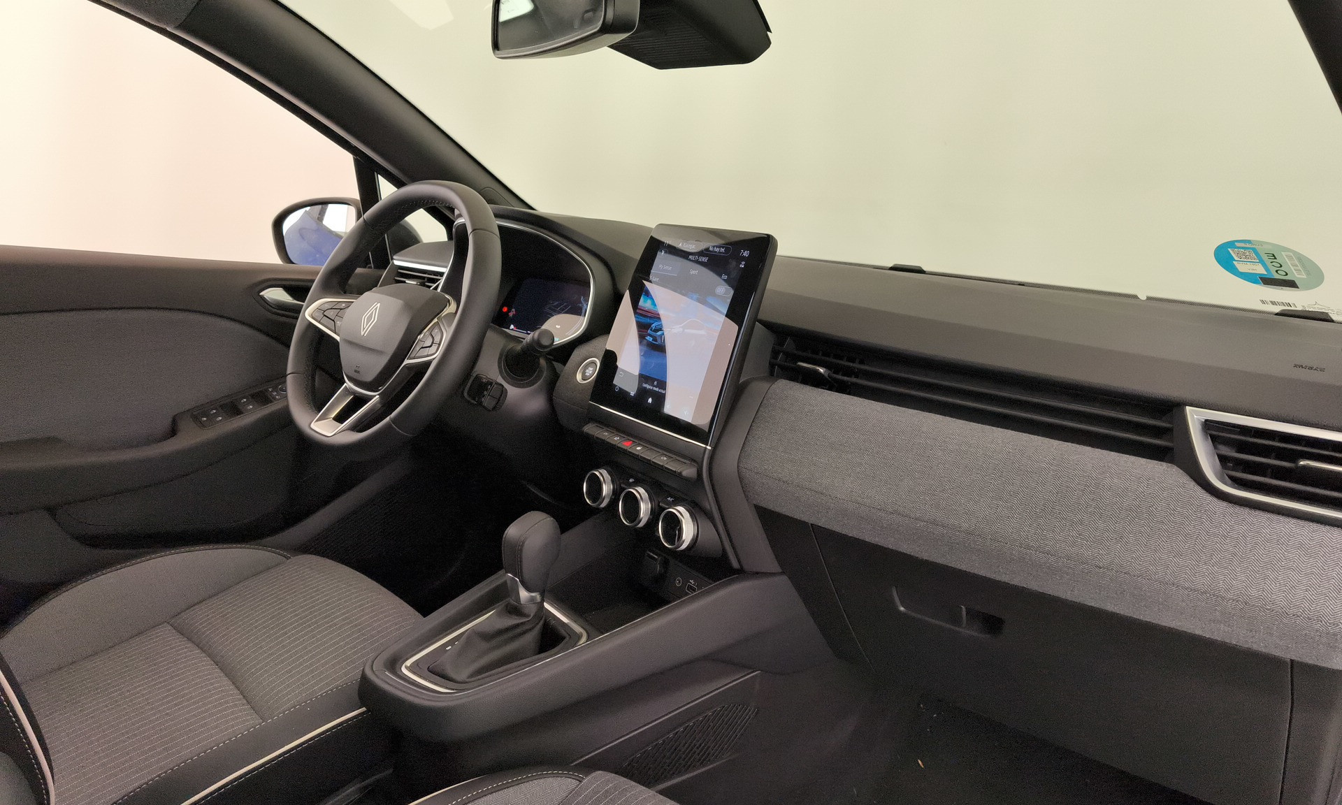 Renault Clio Techno E-Tech full Híbrido 105 kW (143 CV) - 15