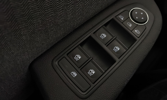 Renault Clio Techno E-Tech full Híbrido 105 kW (143 CV) - 25 Renault Clio Techno E-Tech full Híbrido 105 kW (143 CV) - 25