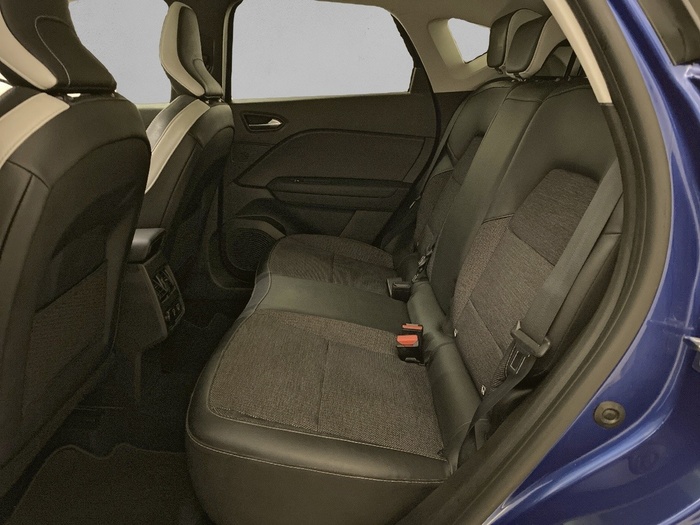 Renault Captur E-TECH PHEV 160 Fast Track 118 kW (160 CV) - 9 Renault Captur E-TECH PHEV 160 Fast Track 118 kW (160 CV) - 9