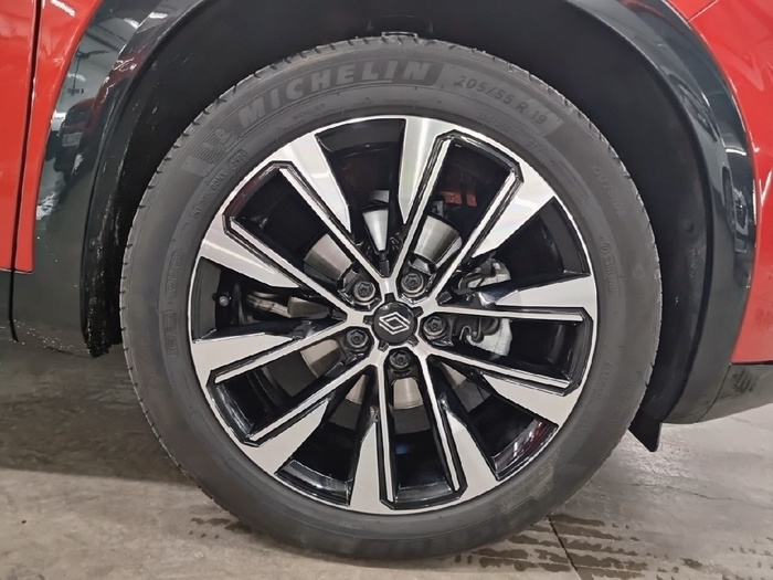 Renault Austral Techno Mild Hybrid Auto 116 kW (158 CV) - 10 Renault Austral Techno Mild Hybrid Auto 116 kW (158 CV) - 10