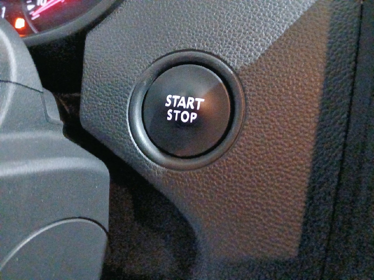 Dacia Duster Serie Limitada Aniversario TCE 74 kW (100 CV) GLP 4X2 - 15