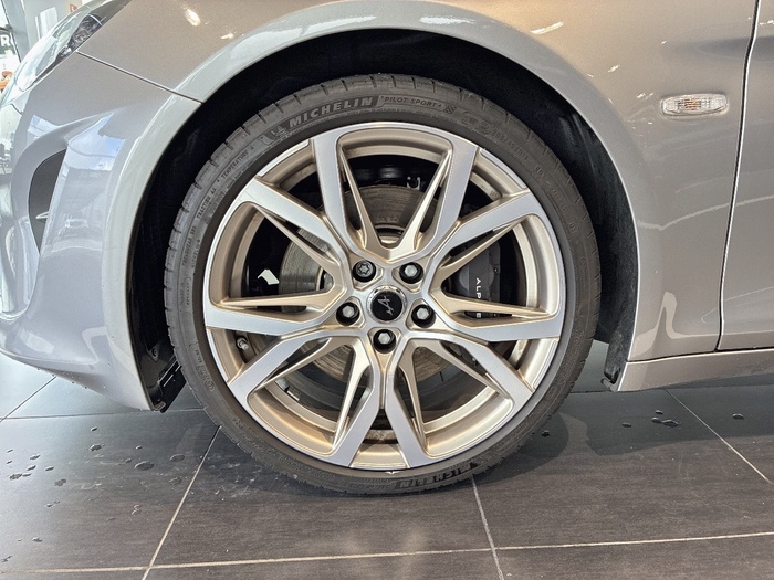 ALPINE A110 Légende GT 185 kW (252 CV) - 10 ALPINE A110 Légende GT 185 kW (252 CV) - 10