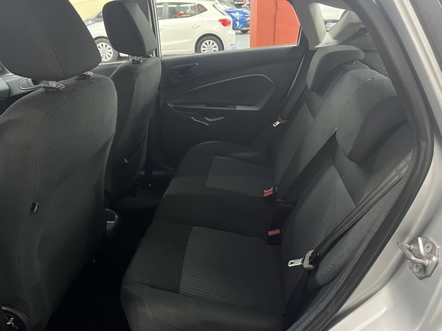 FordFiesta 1.25 Trend 60 kW (82 CV) Vehículo usado en Barcelona - 11