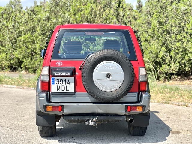 ToyotaLand Cruiser 90 3.0 TD GX 92 kW (125 CV) Vehículo usado en Barcelona - 4