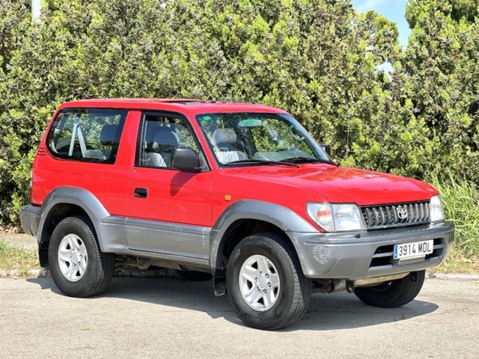 ToyotaLand Cruiser 90 3.0 TD GX 92 kW (125 CV) Vehículo usado en Barcelona - 8 ToyotaLand Cruiser 90 3.0 TD GX 92 kW (125 CV) Vehículo usado en Barcelona - 8