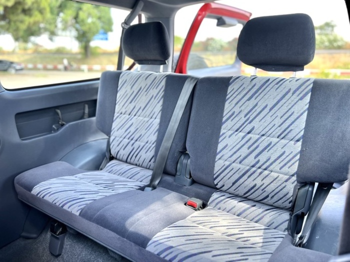 ToyotaLand Cruiser 90 3.0 TD GX 92 kW (125 CV) Vehículo usado en Barcelona - 14 ToyotaLand Cruiser 90 3.0 TD GX 92 kW (125 CV) Vehículo usado en Barcelona - 14