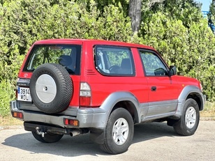 Toyota Land Cruiser 90 3.0 TD GX 92 kW (125 CV)
