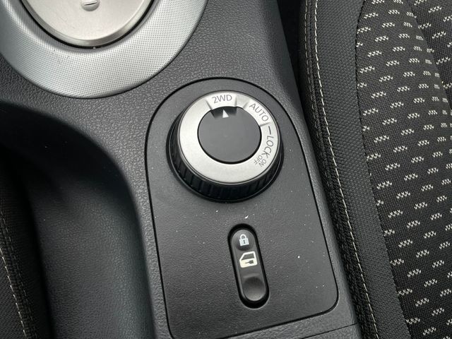 NissanQashqai 2.0 Acenta 4x4 CVT 103 kW (140 CV) Vehículo usado en Barcelona - 6