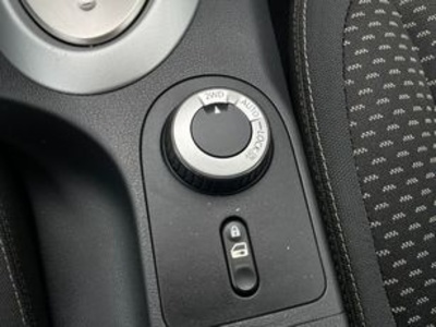 Nissan Qashqai 2.0 Acenta 4x4 CVT 103 kW (140 CV) Nissan Qashqai 2.0 Acenta 4x4 CVT 103 kW (140 CV)