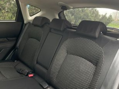 Nissan Qashqai 2.0 Acenta 4x4 CVT 103 kW (140 CV) Nissan Qashqai 2.0 Acenta 4x4 CVT 103 kW (140 CV)