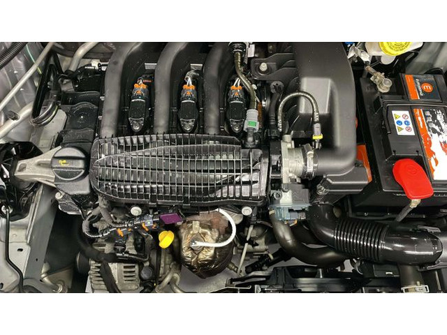 Peugeot2008 VTI 82 Style 60 kW (82 CV) Vehículo usado en Barcelona - 15