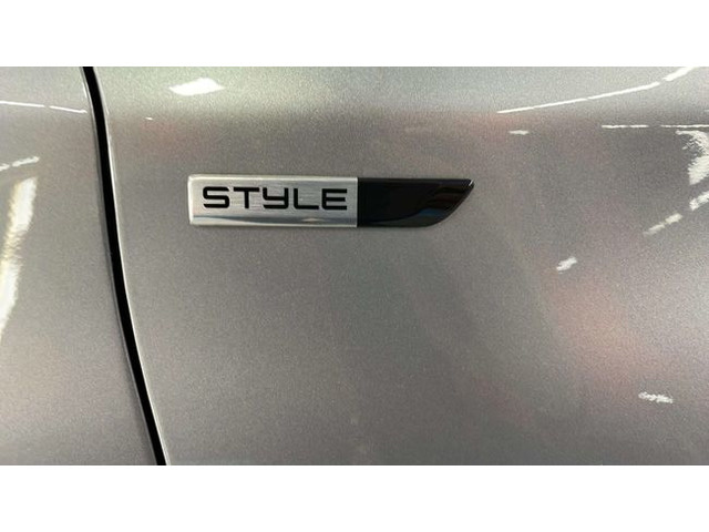 Peugeot2008 VTI 82 Style 60 kW (82 CV) Vehículo usado en Barcelona - 16