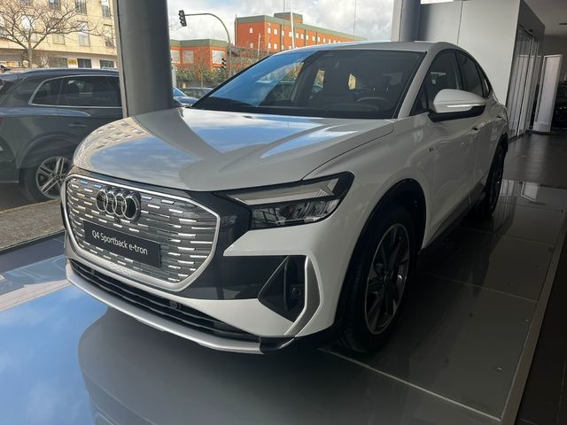 AudiQ4 Sportback e-tron Black line edition 45 e-tron 82kWh 210 kW (286 CV)