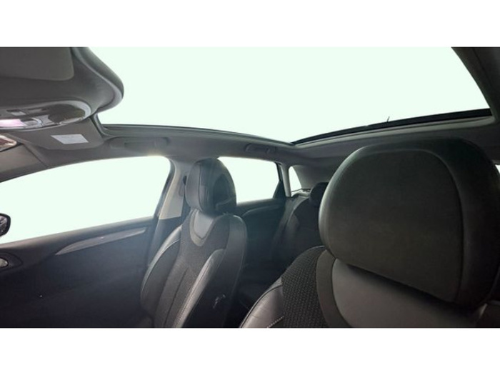 CitroenC4 PureTech 130 Feel Edition 96 kW (130 CV) Vehículo usado en Barcelona - 10 CitroenC4 PureTech 130 Feel Edition 96 kW (130 CV) Vehículo usado en Barcelona - 10