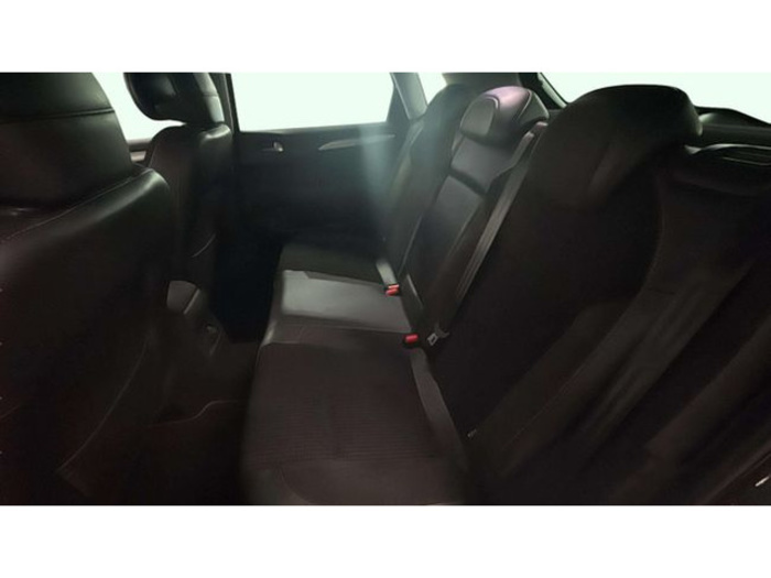 CitroenC4 PureTech 130 Feel Edition 96 kW (130 CV) Vehículo usado en Barcelona - 12 CitroenC4 PureTech 130 Feel Edition 96 kW (130 CV) Vehículo usado en Barcelona - 12