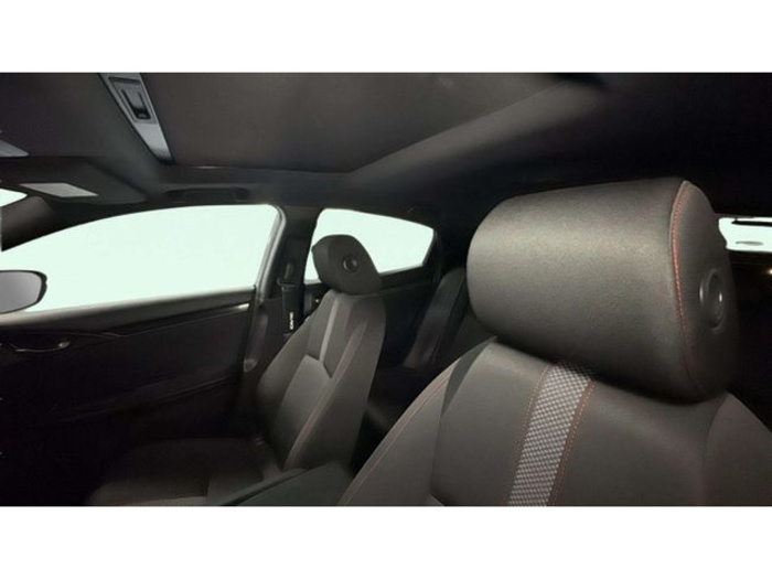 HondaCivic 1.0 I-VTEC Executive Sport Line CVT 93 kW (126 CV) Vehículo usado en Barcelona - 11 HondaCivic 1.0 I-VTEC Executive Sport Line CVT 93 kW (126 CV) Vehículo usado en Barcelona - 11