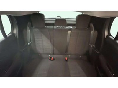 Peugeot 208 PureTech 100 Active 75 kW (100 CV) Peugeot 208 PureTech 100 Active 75 kW (100 CV)