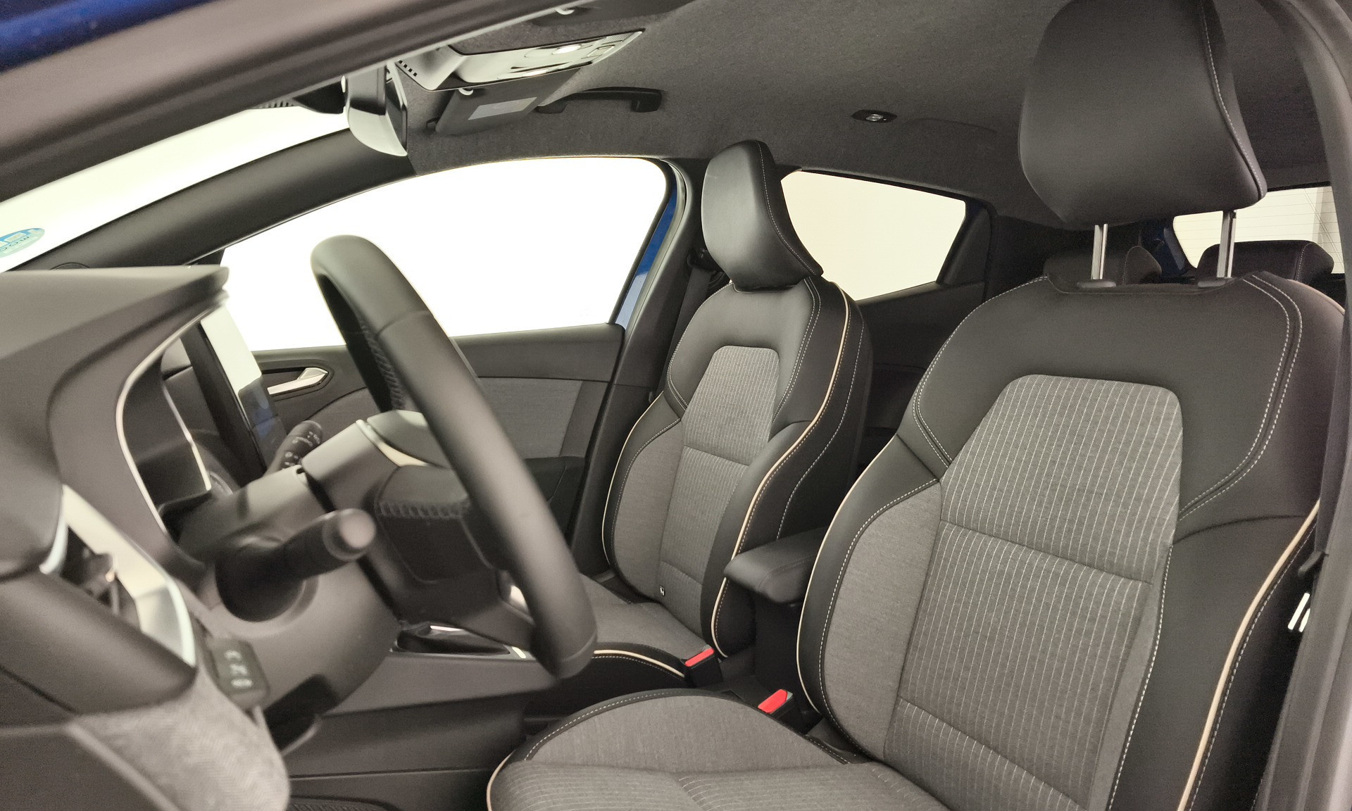 Renault Clio Techno E-Tech full Híbrido 105 kW (143 CV) - 8