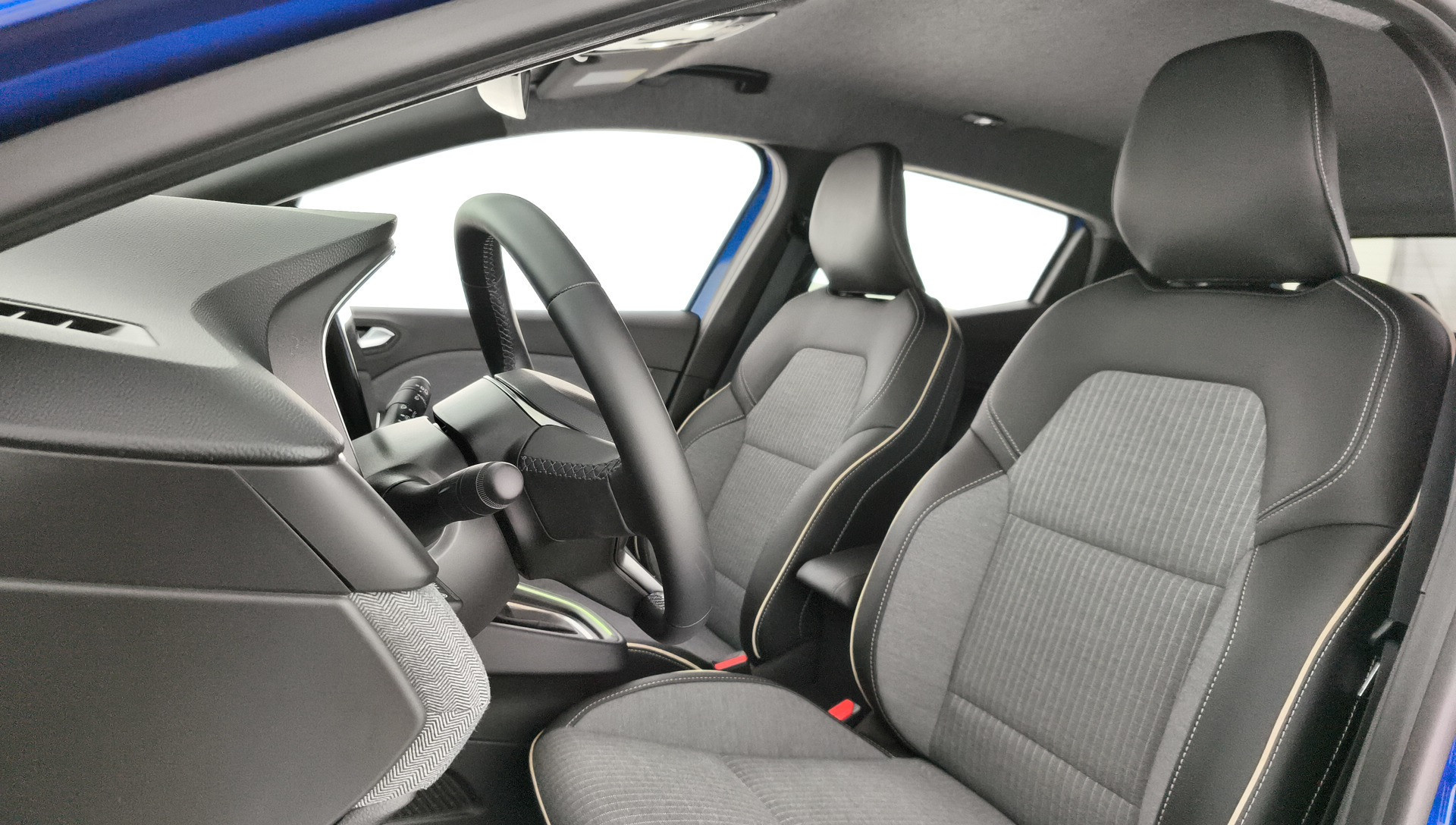 Renault Clio Techno E-Tech full Híbrido 105 kW (143 CV) - 8