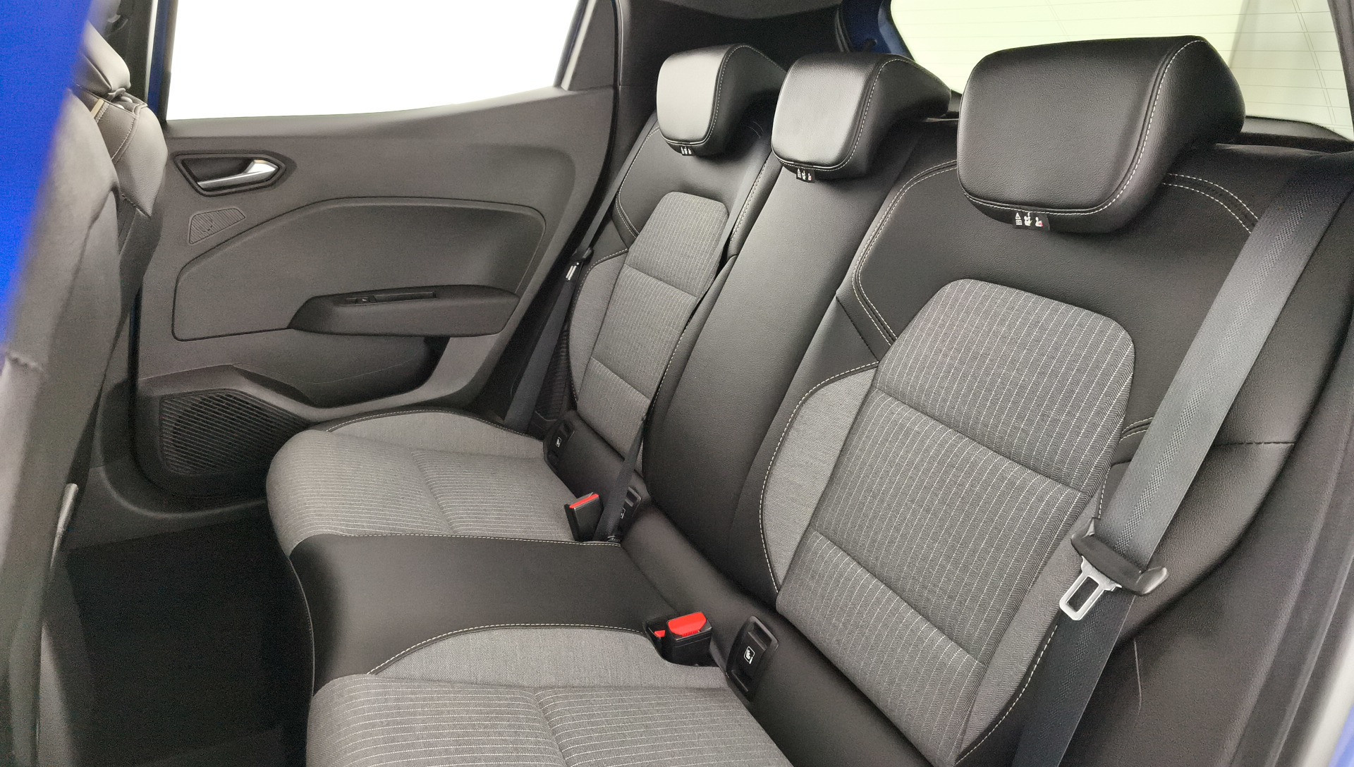 Renault Clio Techno E-Tech full Híbrido 105 kW (143 CV) - 9