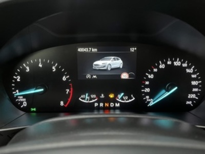 Ford Focus 1.0 Ecoboost Vignale Auto 92 kW (125 CV) Ford Focus 1.0 Ecoboost Vignale Auto 92 kW (125 CV)