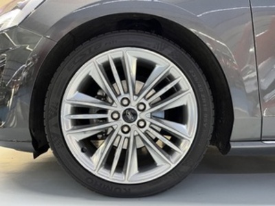 Ford Focus 1.0 Ecoboost Vignale Auto 92 kW (125 CV) Ford Focus 1.0 Ecoboost Vignale Auto 92 kW (125 CV)