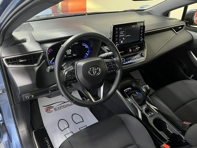 ToyotaCorolla 1.8 125 Híbrido Active Tech E-CVT 90 kW (122 CV) Vehículo usado en Barcelona - 10