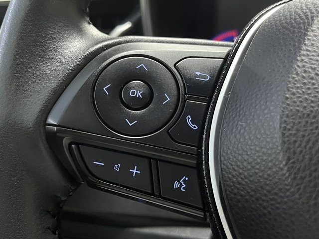 ToyotaCorolla 1.8 125 Híbrido Active Tech E-CVT 90 kW (122 CV) Vehículo usado en Barcelona - 17