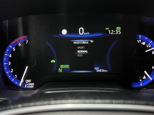 ToyotaCorolla 1.8 125 Híbrido Active Tech E-CVT 90 kW (122 CV) Vehículo usado en Barcelona - 20