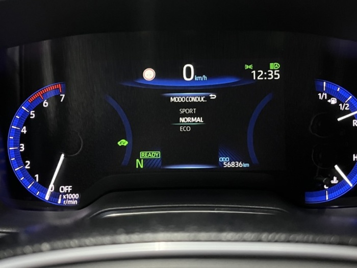 ToyotaCorolla 1.8 125 Híbrido Active Tech E-CVT 90 kW (122 CV) Vehículo usado en Barcelona - 20 ToyotaCorolla 1.8 125 Híbrido Active Tech E-CVT 90 kW (122 CV) Vehículo usado en Barcelona - 20