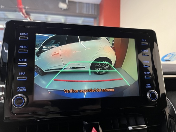 ToyotaCorolla 1.8 125 Híbrido Active Tech E-CVT 90 kW (122 CV) Vehículo usado en Barcelona - 22 ToyotaCorolla 1.8 125 Híbrido Active Tech E-CVT 90 kW (122 CV) Vehículo usado en Barcelona - 22