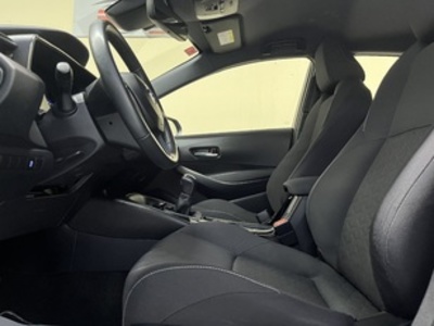 Toyota Corolla 1.8 125 Híbrido Active Tech E-CVT 90 kW (122 CV) Toyota Corolla 1.8 125 Híbrido Active Tech E-CVT 90 kW (122 CV)